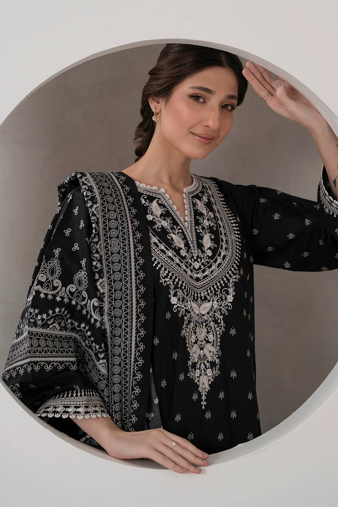 Embroidered Shirt Dupatta - 0640 - Image 3