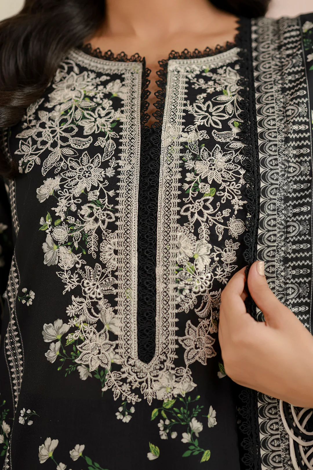 Embroidered Shirt Dupatta - 0930 - Image 6