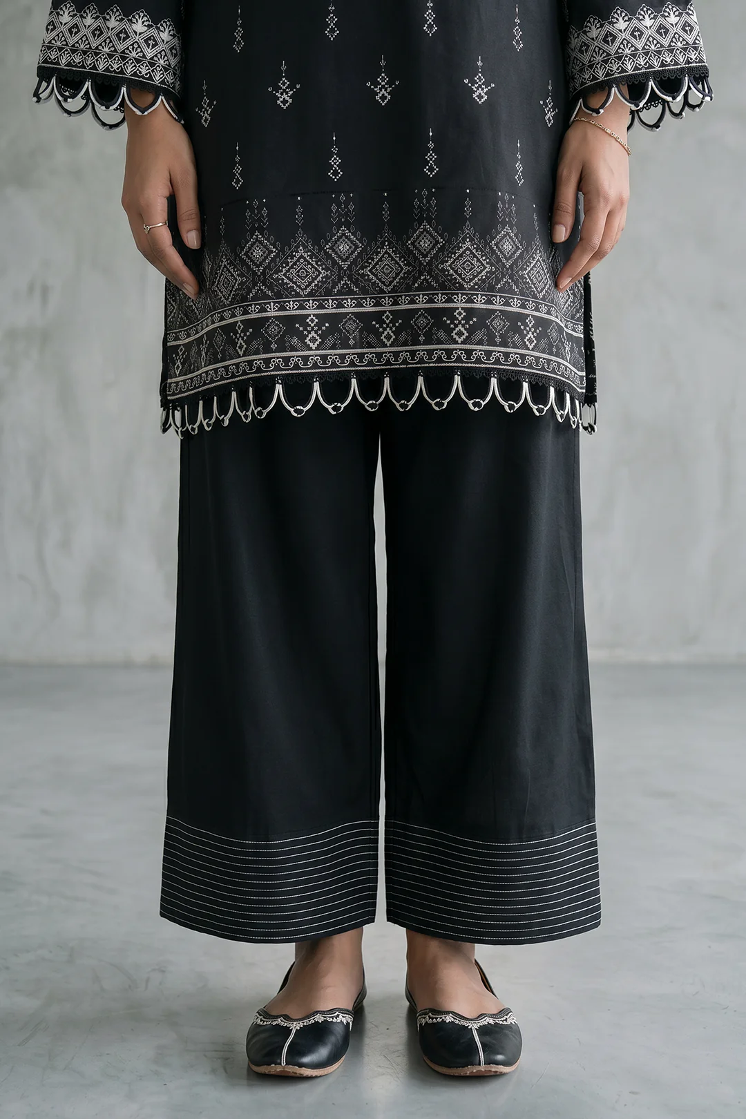 Embroidered Shirt Dupatta - 1067 - Image 5