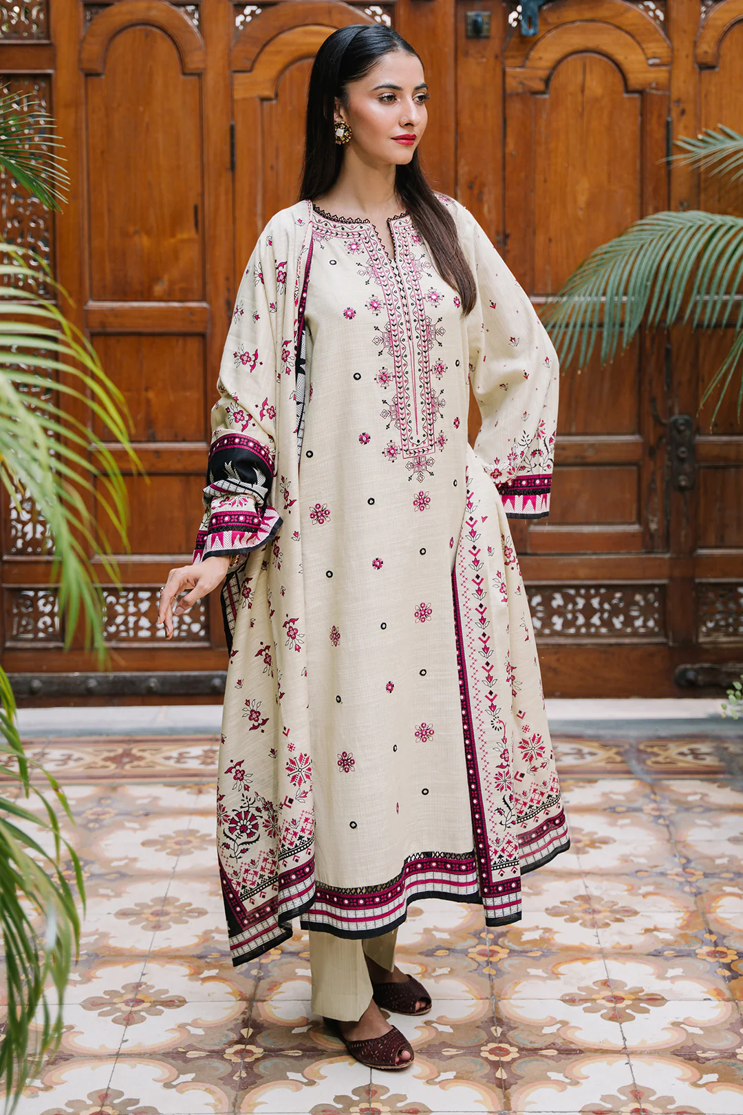 Embroidered Shirt Dupatta - 0173 - Image 5