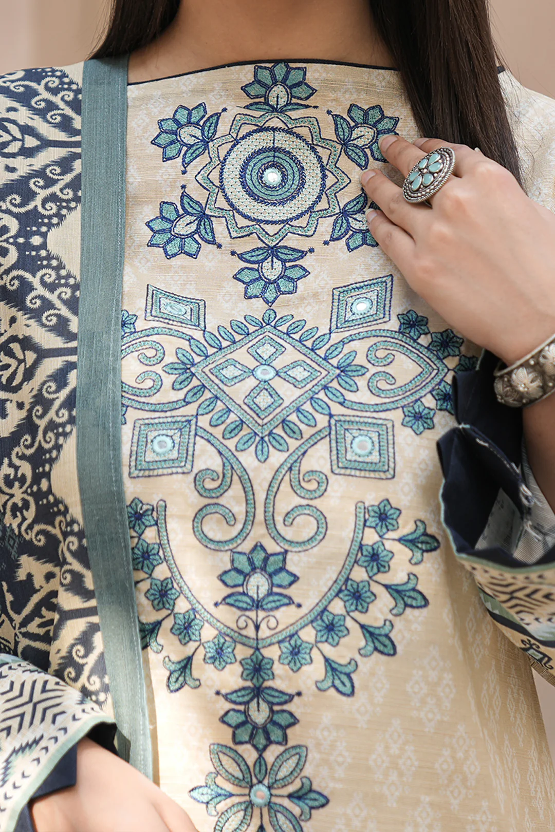 Embroidered Shirt Dupatta - 0349 - Image 4