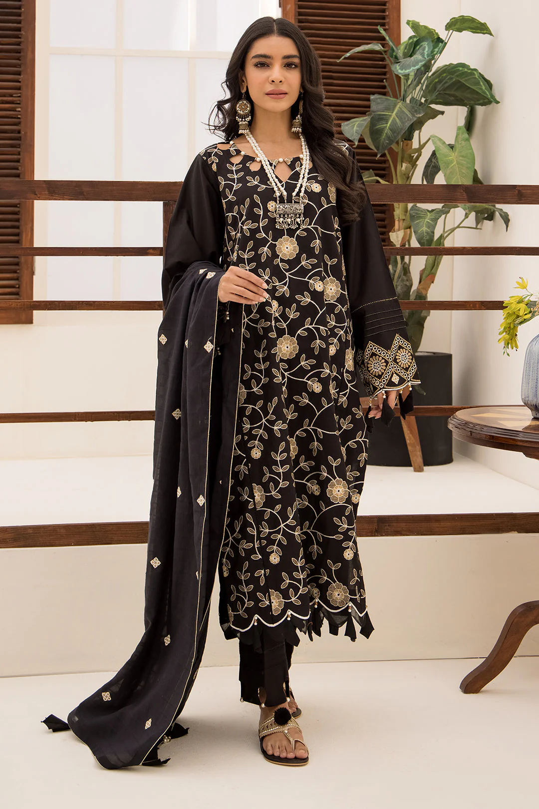 Embroidered Shirt Shalwar Dupatta - 0192 - Image 3
