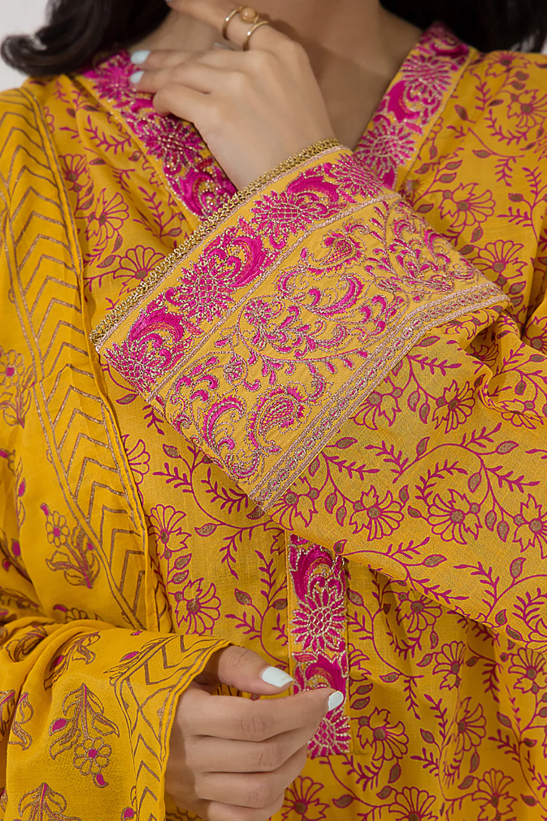Embroidered Shirt Shalwar Dupatta - 0199 - Image 4