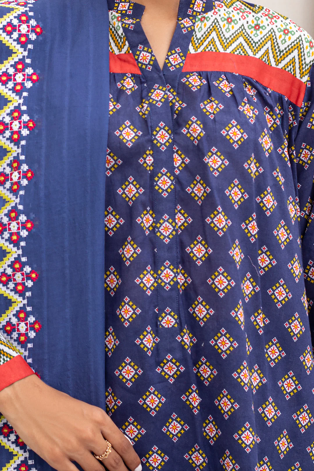 Embroidered Shirt Shalwar Dupatta - 0428 - Image 4
