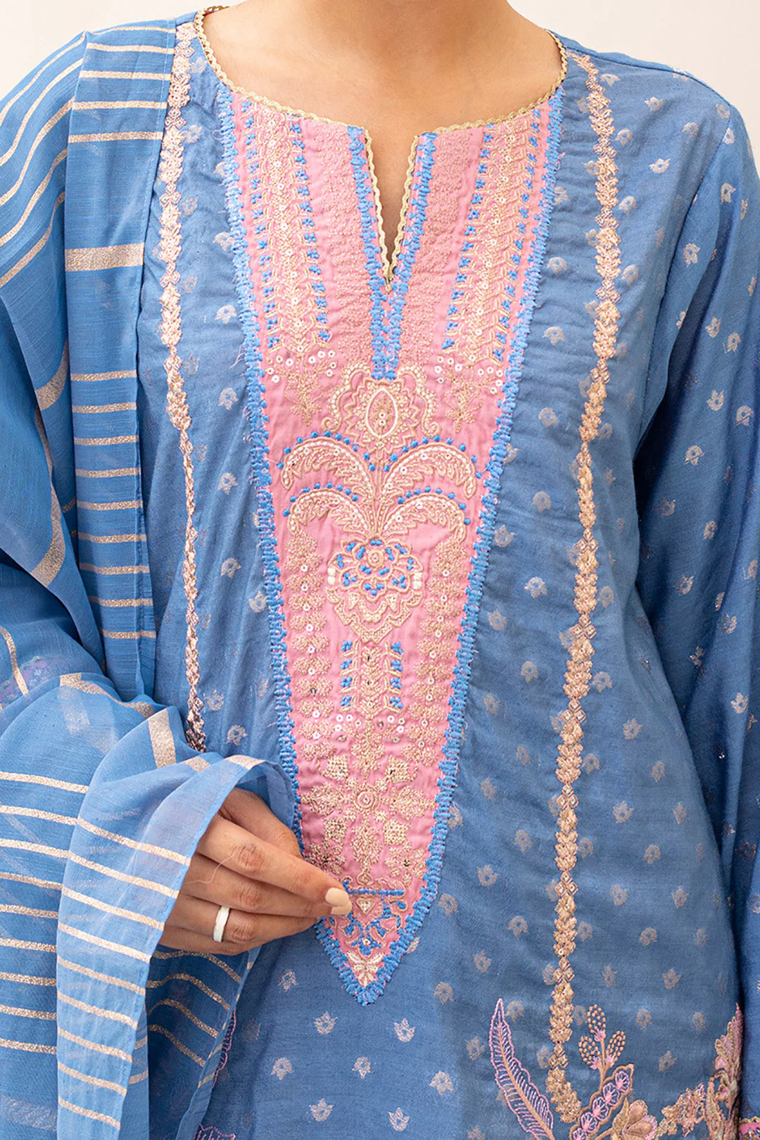 Embroidered Shirt Shalwar Dupatta - 0440 - Image 4