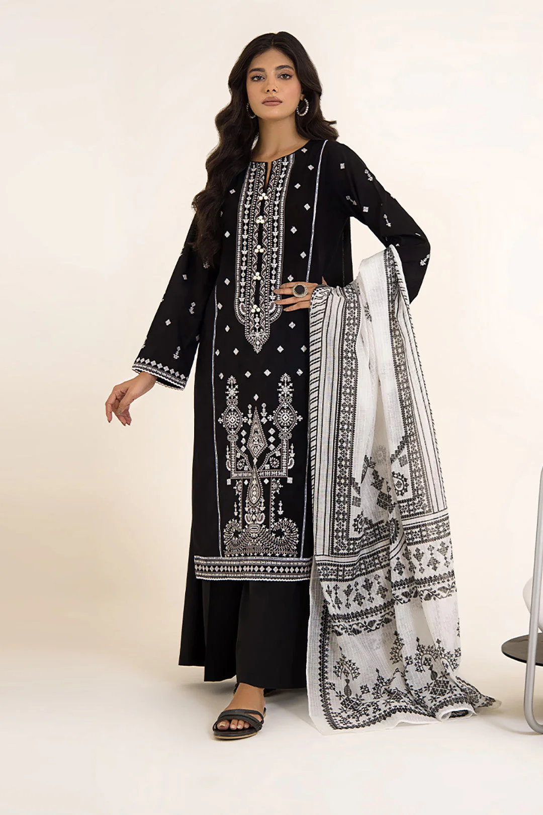 Embroidered Shirt Shalwar Dupatta - 0493 - Image 2