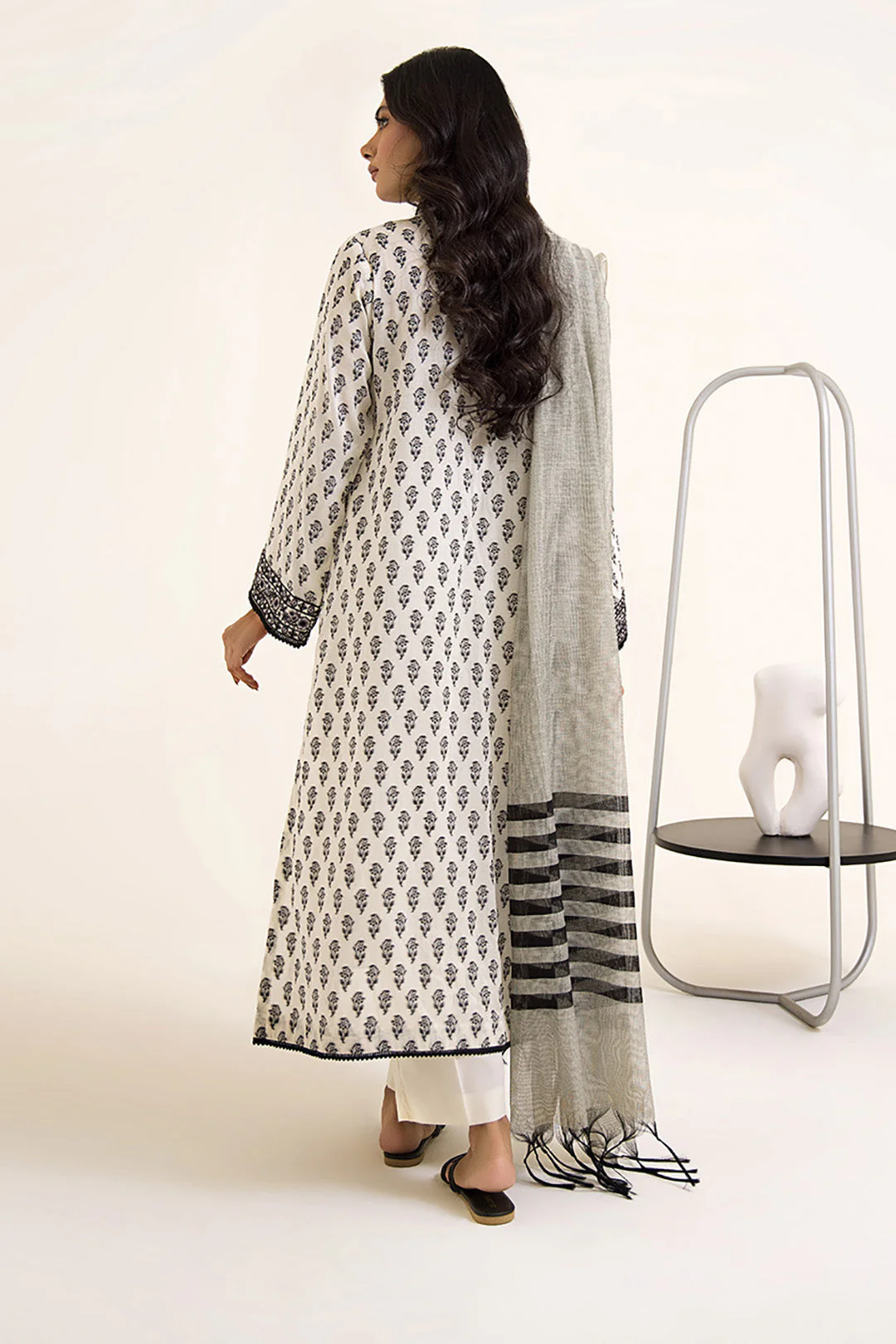 Embroidered Shirt Shalwar Dupatta - 0499 - Image 5
