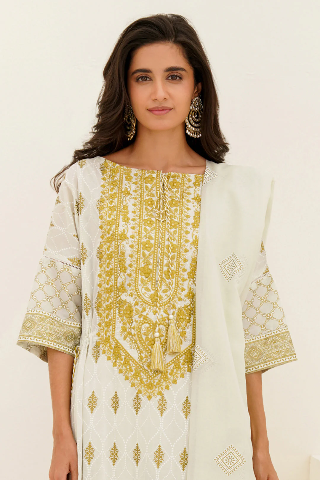 Embroidered Shirt Shalwar Dupatta - 0561 - Image 2