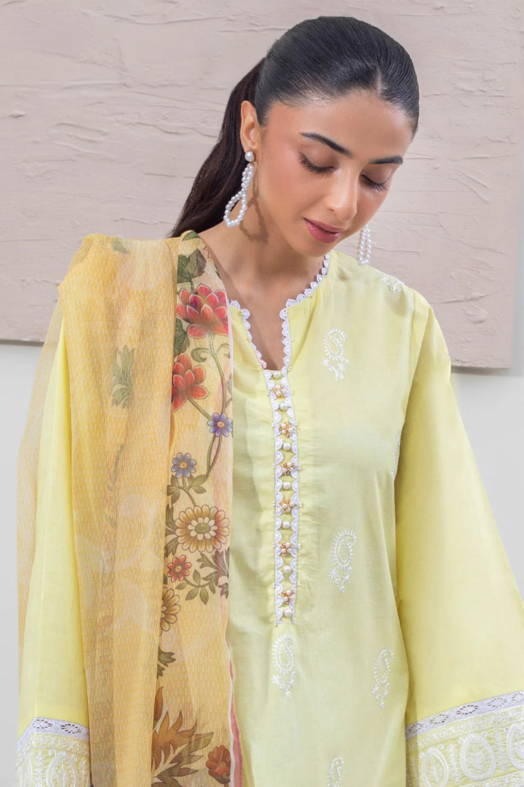 Embroidered Shirt Shalwar Dupatta - 0647