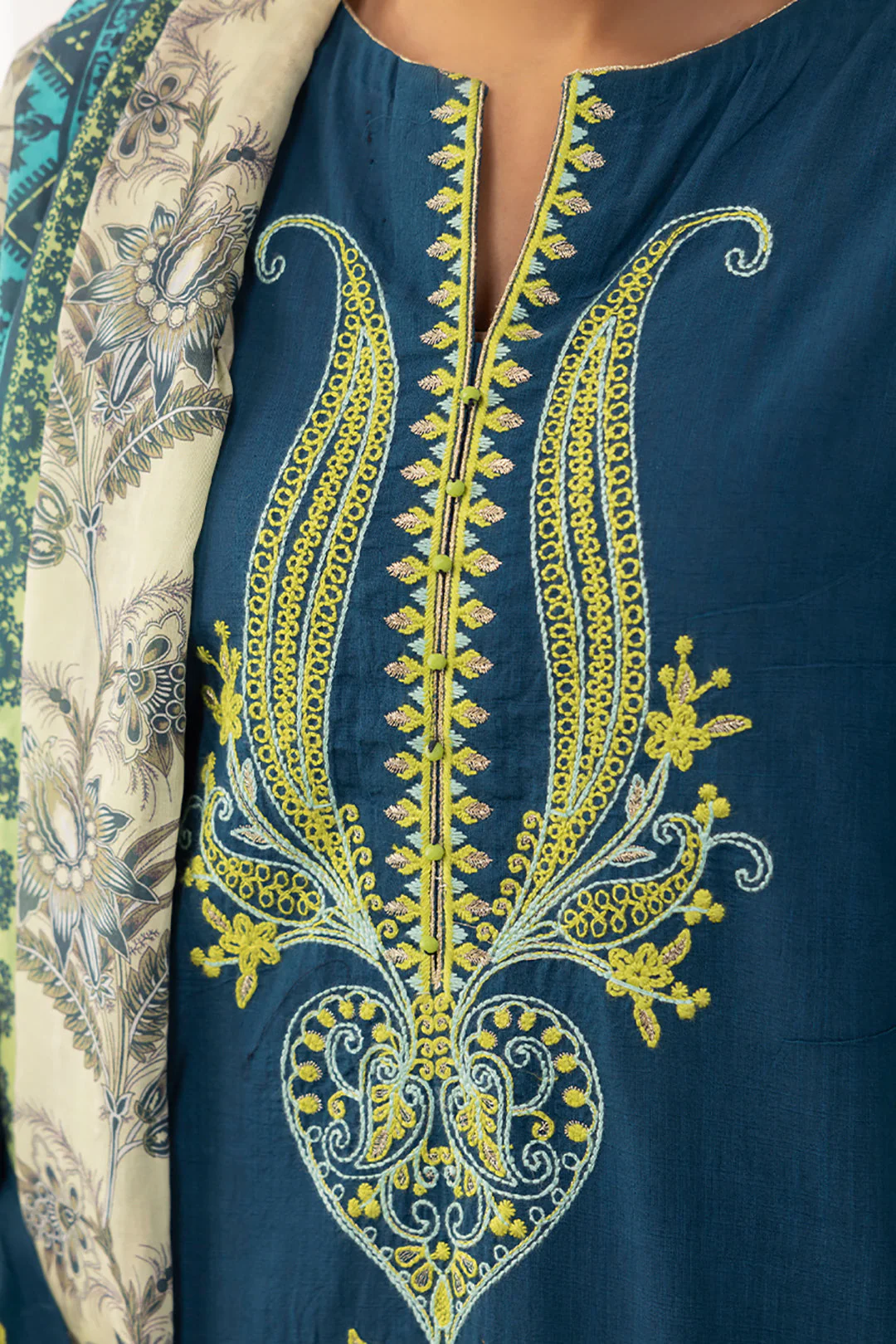 Embroidered Shirt Shalwar Dupatta - 1123 - Image 4