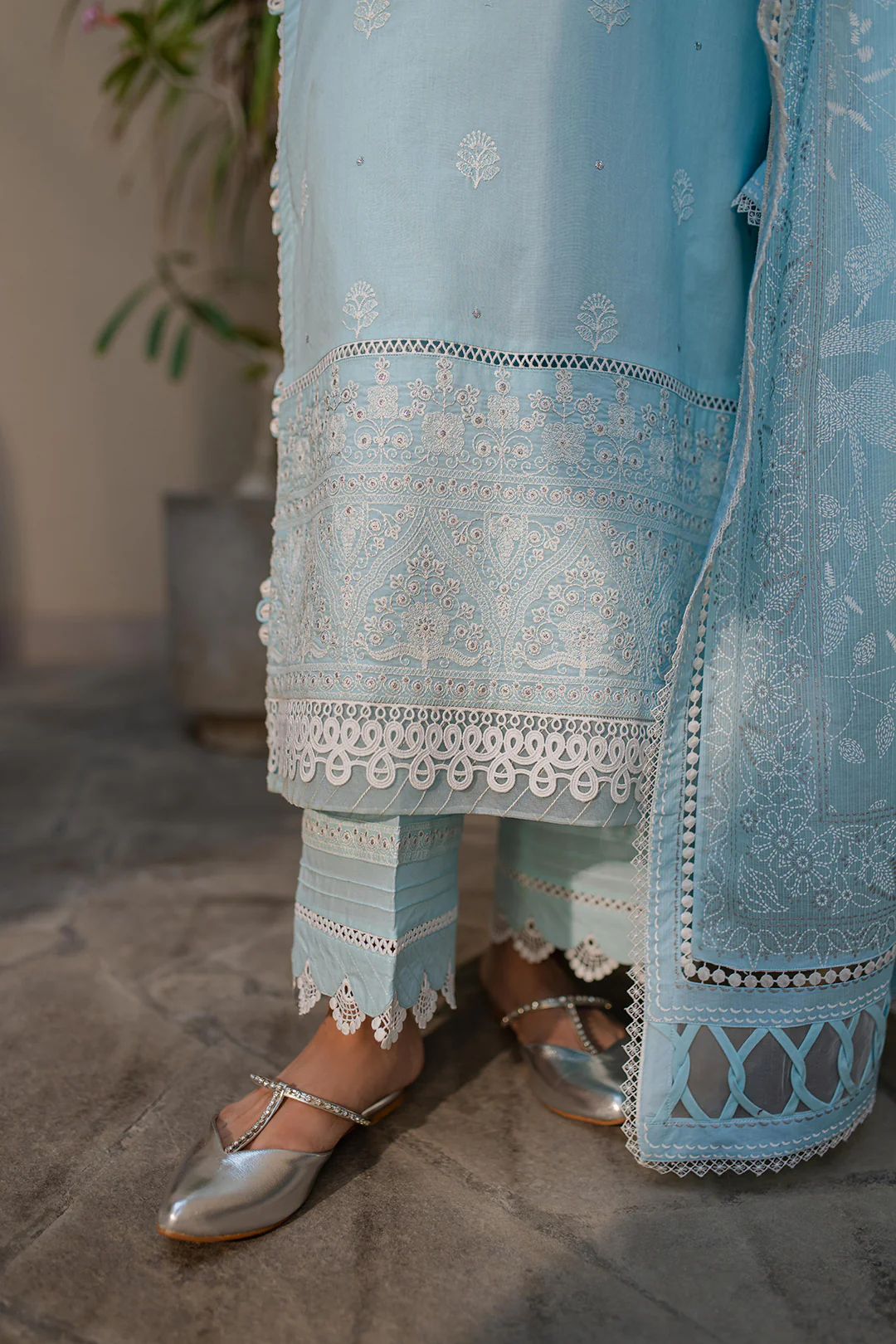 Embroidered Shirt Shalwar Dupatta - 0709 - Image 4
