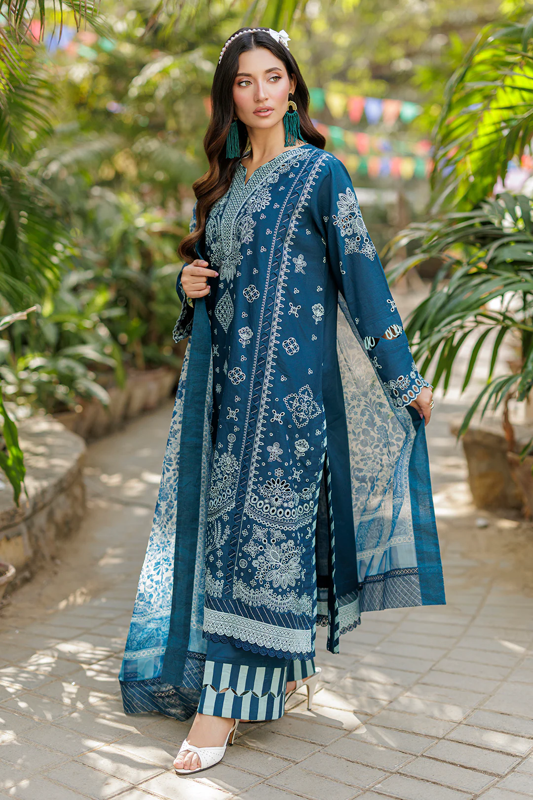 Embroidered Shirt Shalwar Dupatta - 4016 - Image 4