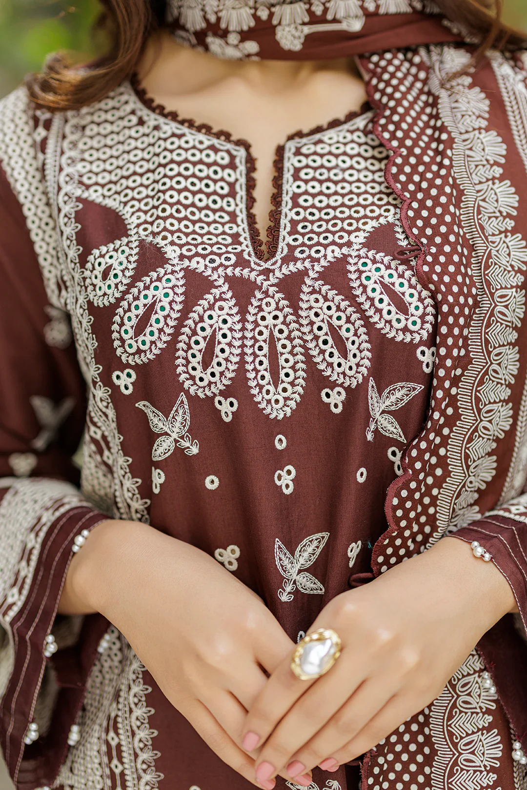 Embroidered Shirt Shalwar Dupatta - 4022 - Image 4