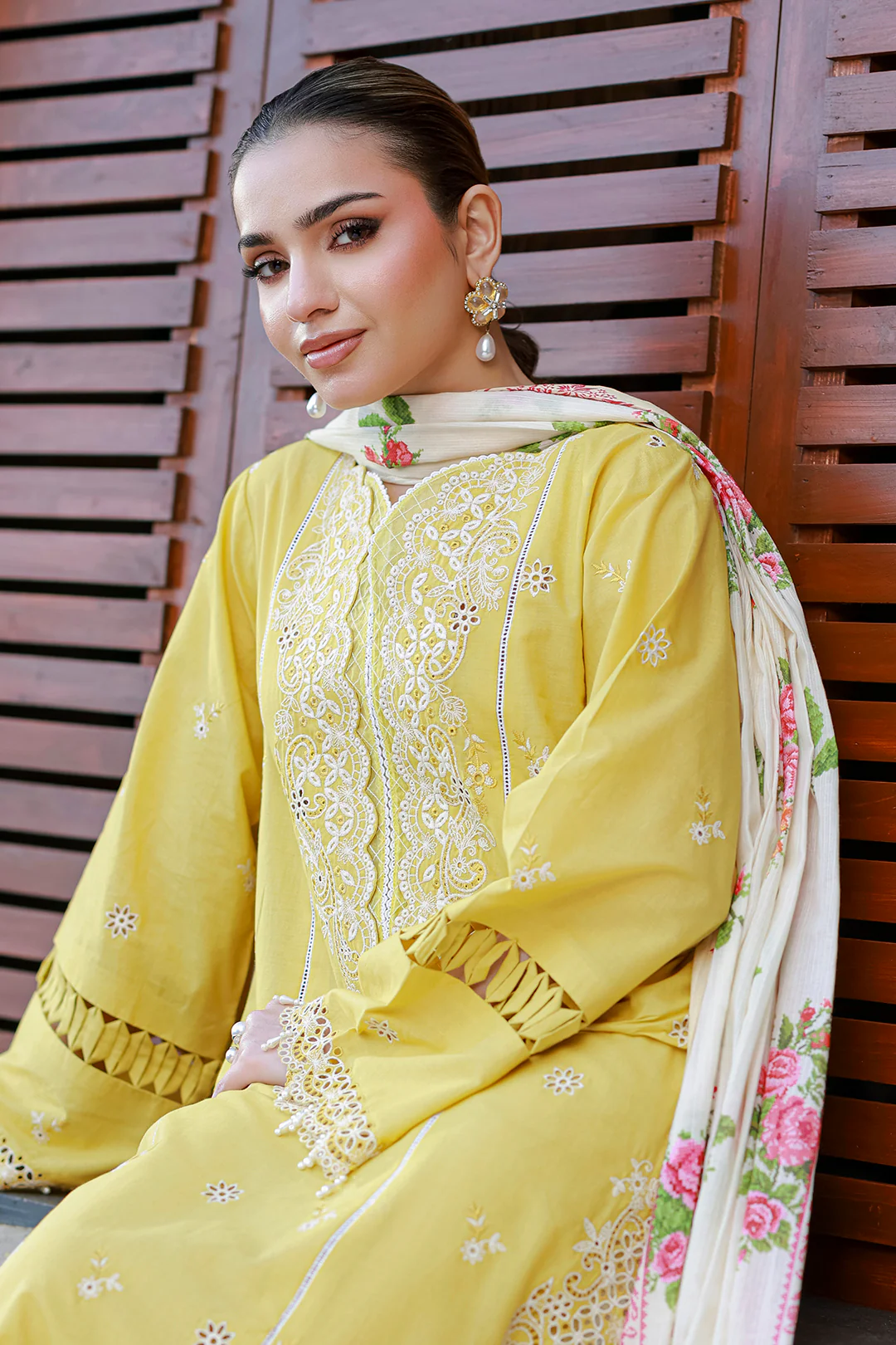 Embroidered Shirt Shalwar Dupatta - 4056 - Image 9