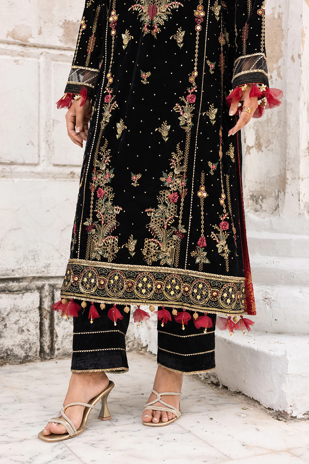 Embroidered Shirt Shalwar Dupatta - 4197 - Image 9