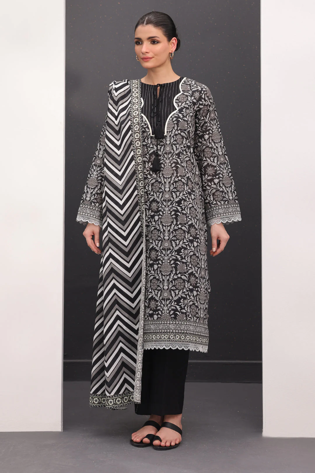 Shirt Shalwar Dupatta - 1527 - Image 4