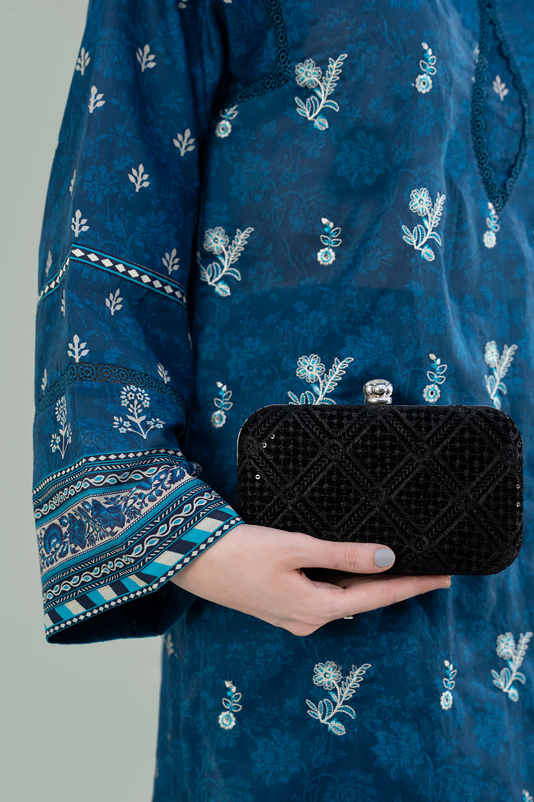 Embroidered Shirt Shalwar Dupatta - 0340 - Image 4