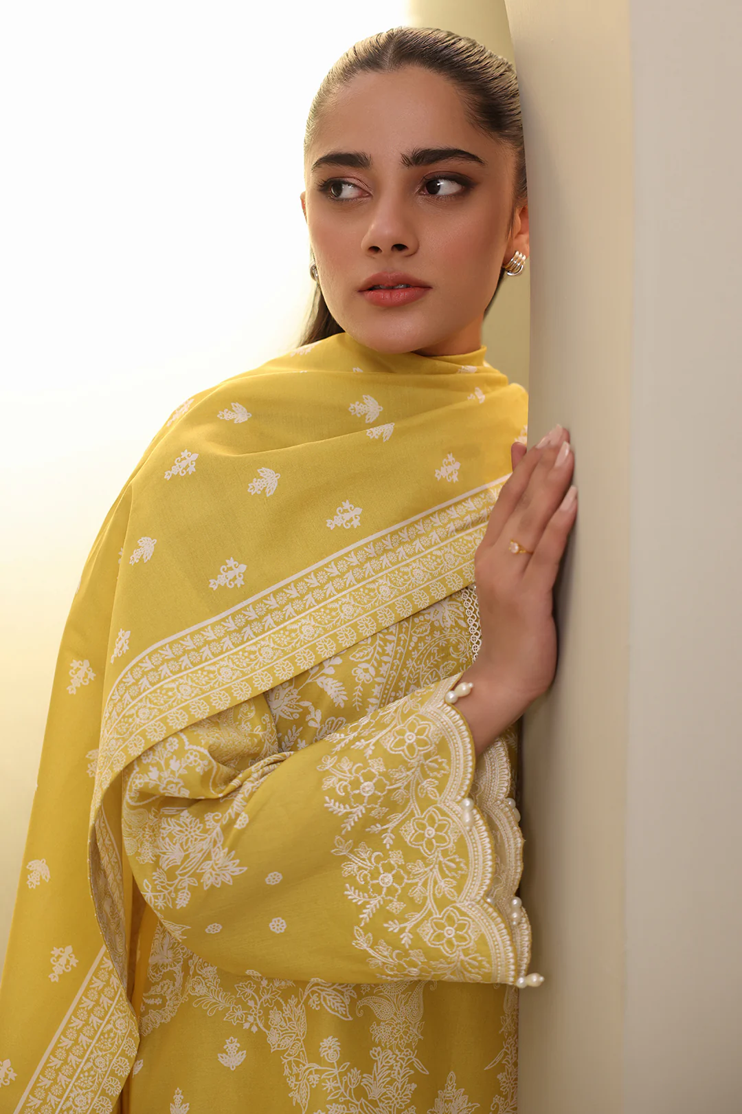 Embroidered Shirt Shalwar Dupatta - 0400 - Image 9