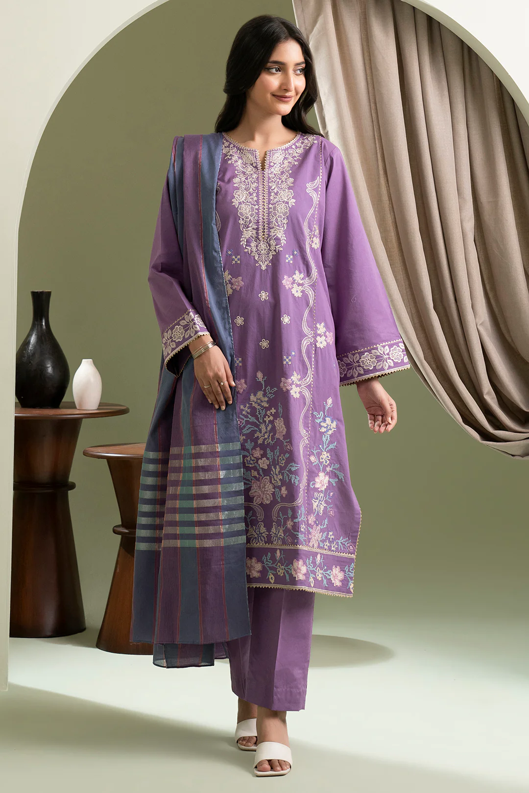 Embroidered Shirt Shalwar Dupatta - 0404 - Image 6