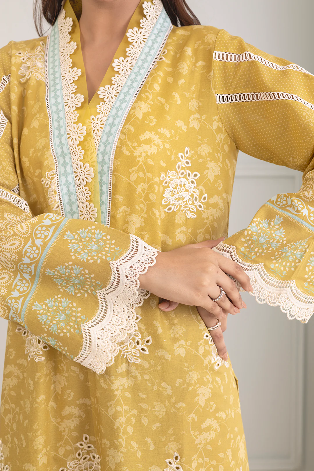 Embroidered Shirt Shalwar Dupatta - 0457 - Image 3
