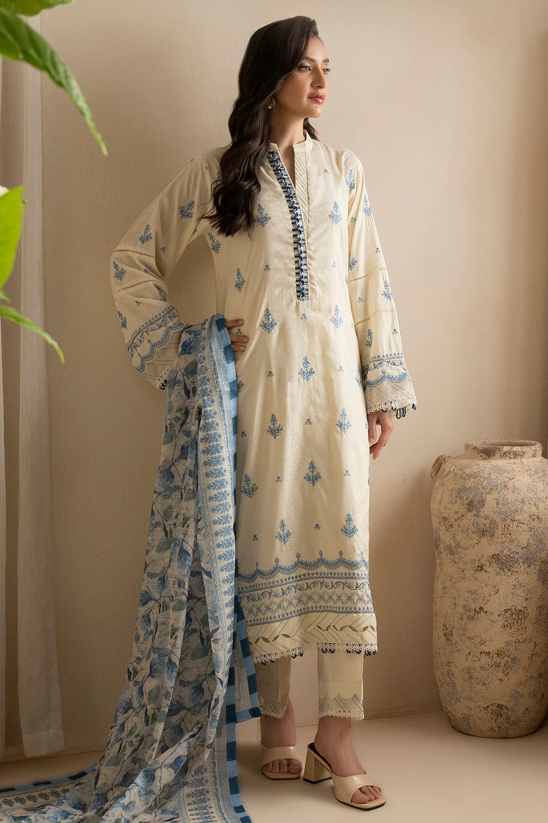 Embroidered Shirt Shalwar Dupatta - 0465 - Image 4