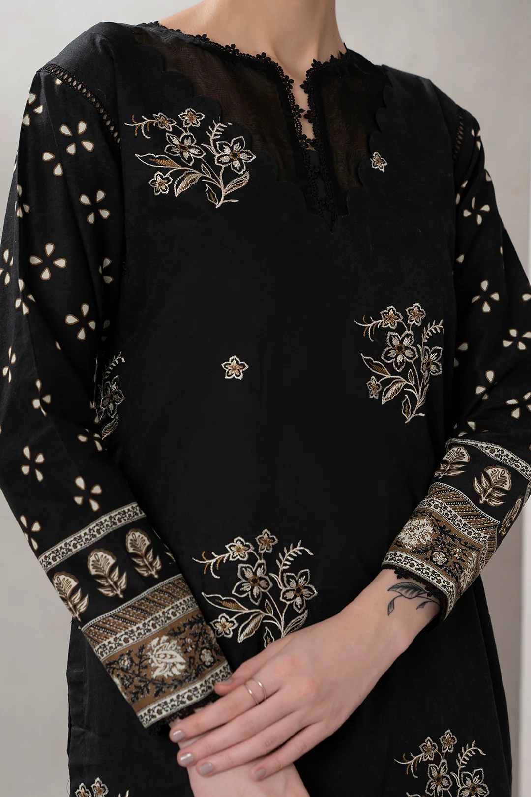 Embroidered Shirt Shalwar Dupatta - 0597 - Image 6