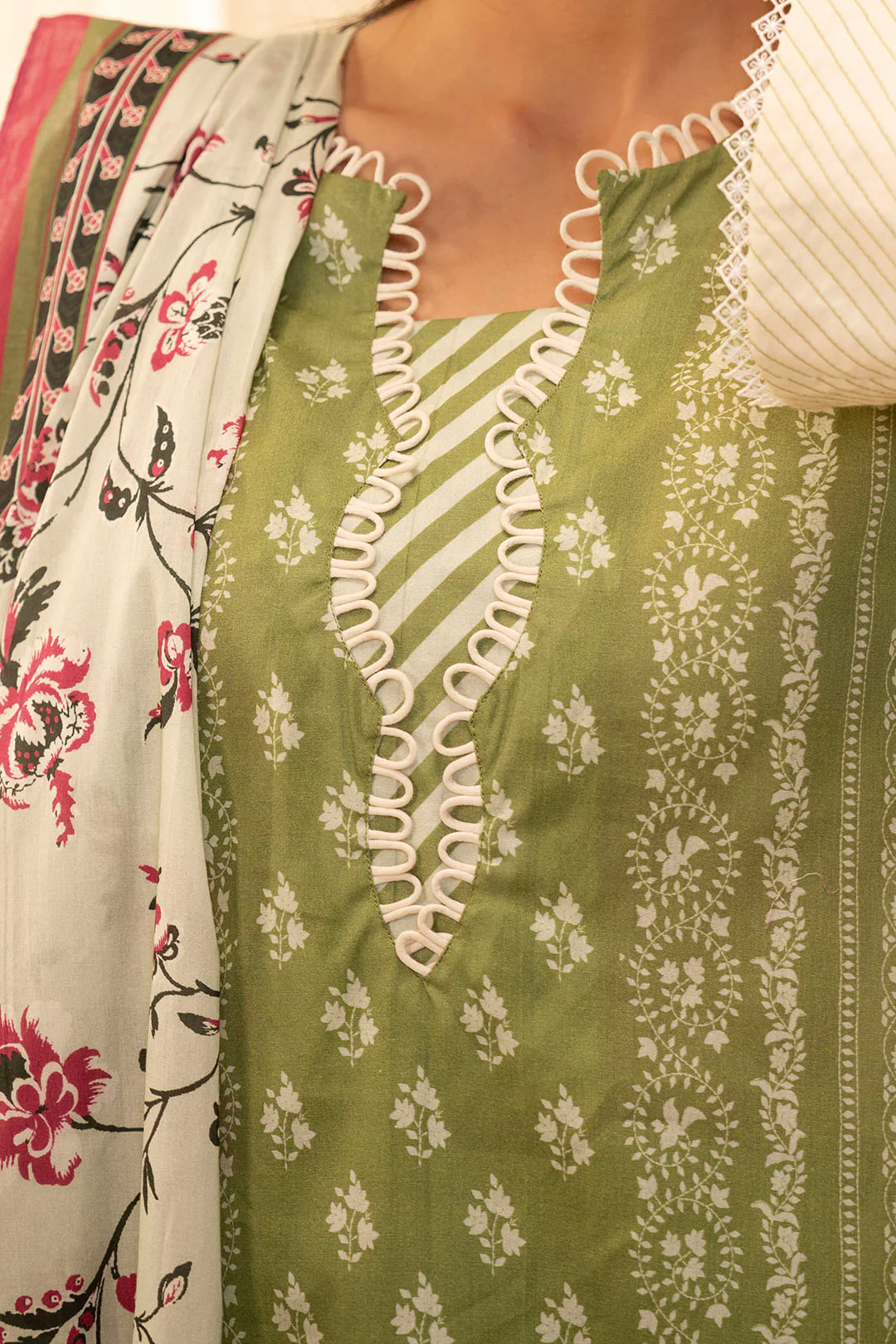 Shirt Shalwar Dupatta - 0134 - Image 4