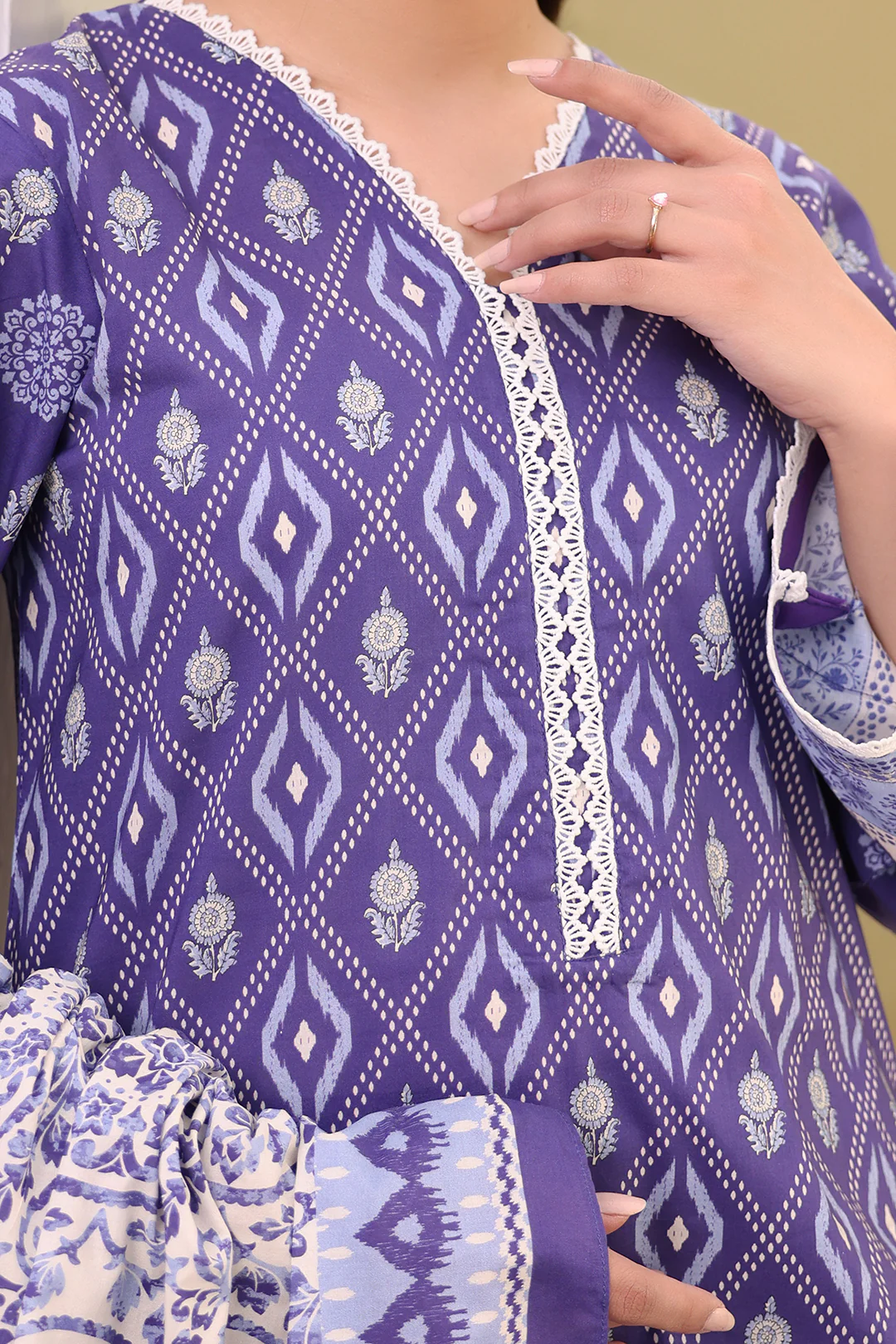 Shirt Shalwar Dupatta - 0391 - Image 3