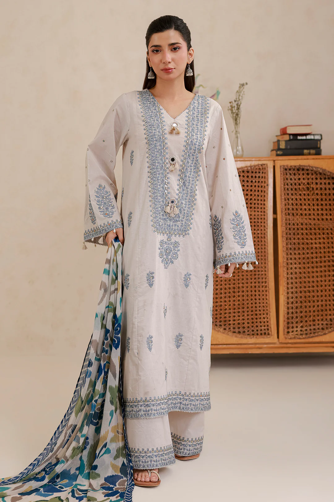 Embroidered Shirt Shalwar Dupatta - 0718 - Image 4