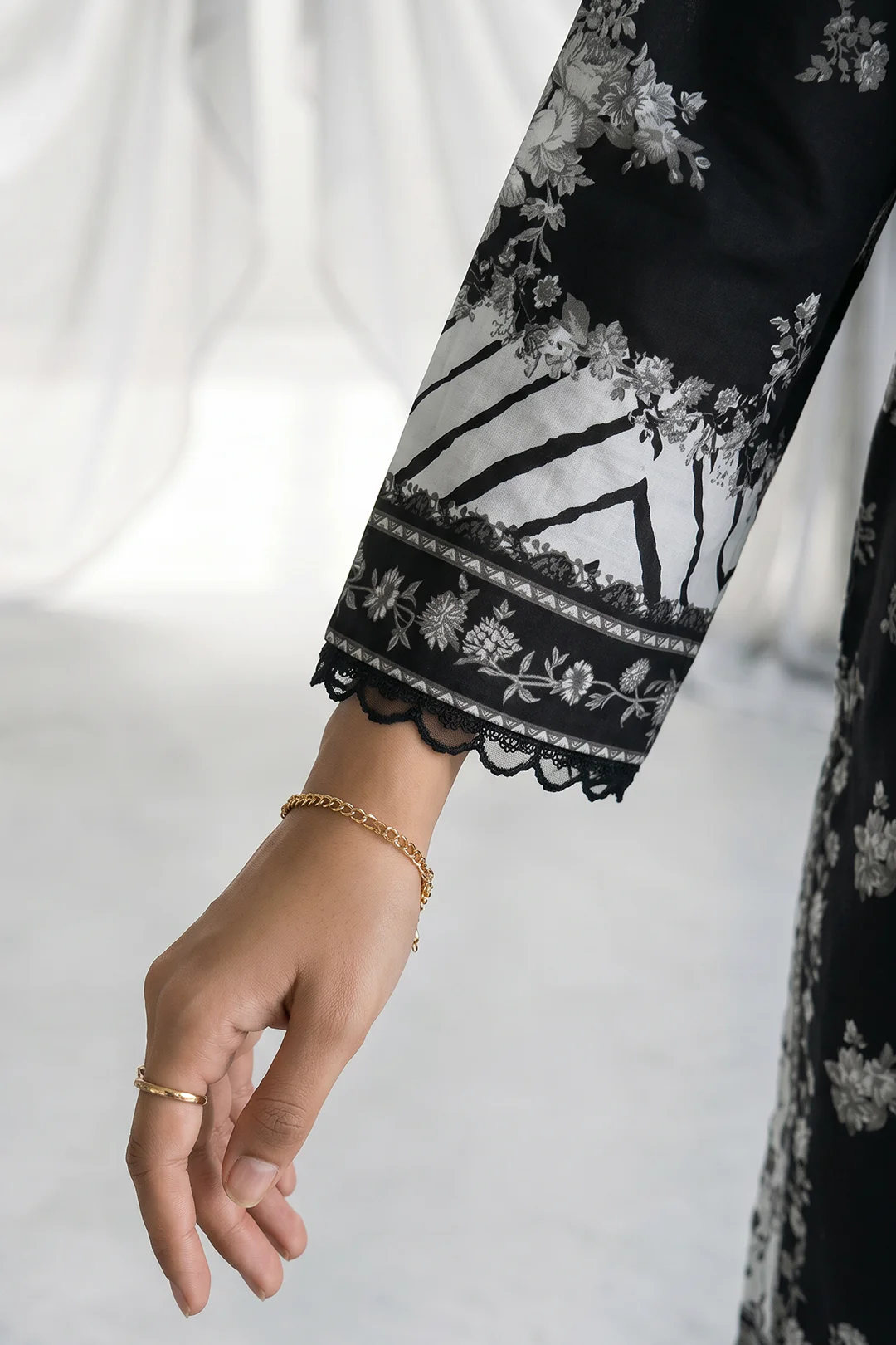 Embroidered Shirt Shalwar Dupatta - 0972 - Image 6