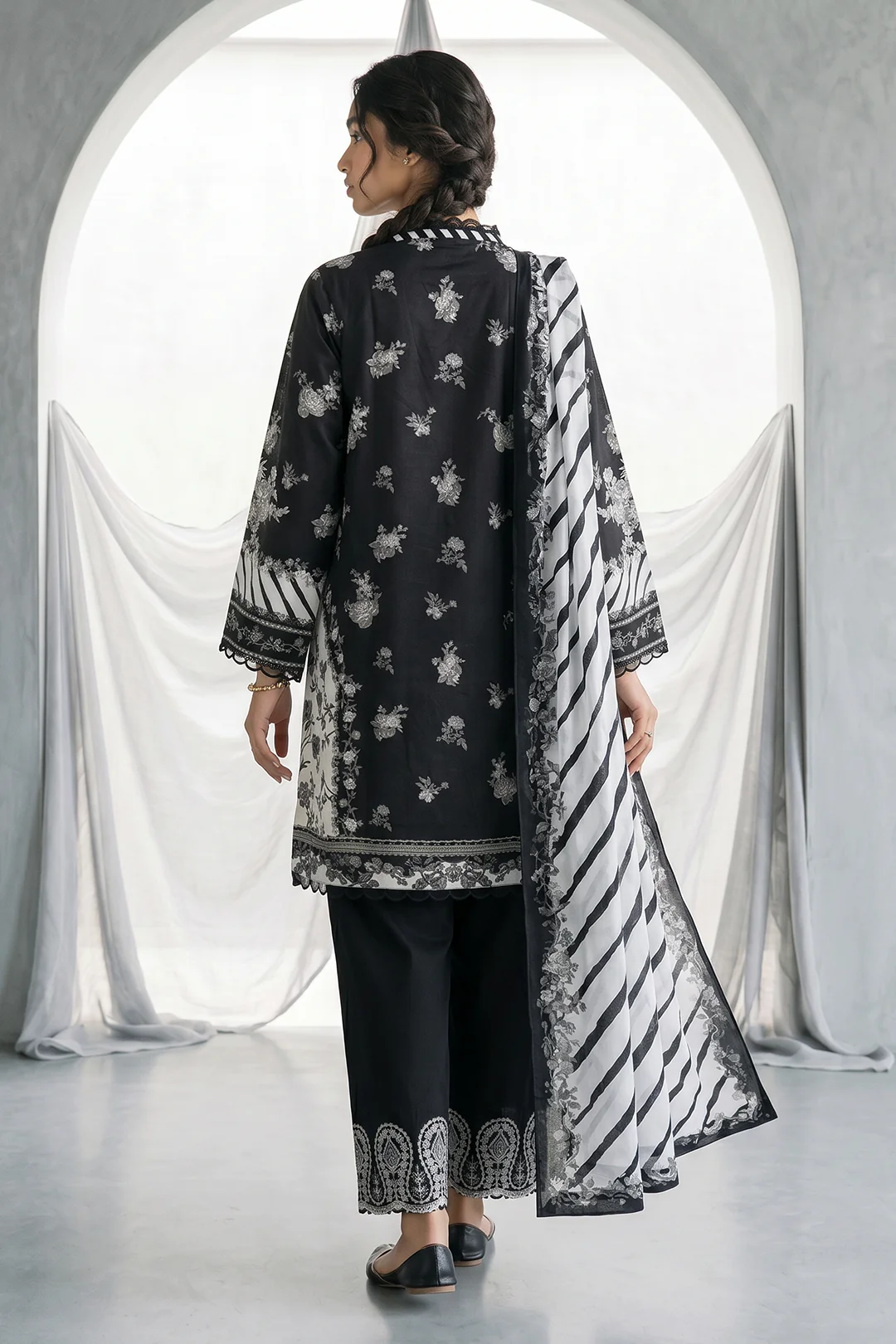 Embroidered Shirt Shalwar Dupatta - 0972 - Image 7