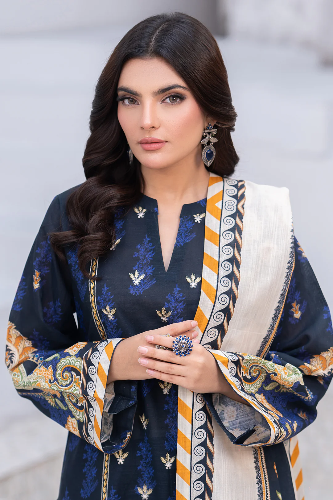 Embroidered Shirt Shalwar Dupatta - 0475 - Image 2