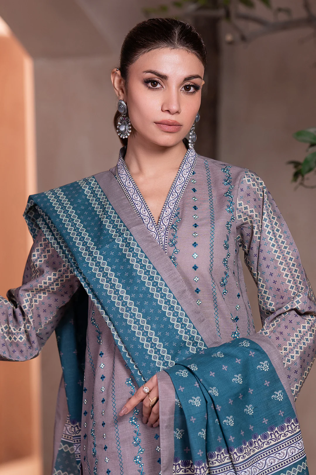 Embroidered Shirt Shalwar Dupatta - 0591 - Image 3