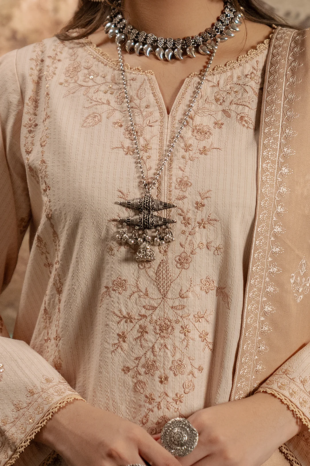 Embroidered Shirt Shalwar Shawl - 0410 - Image 4