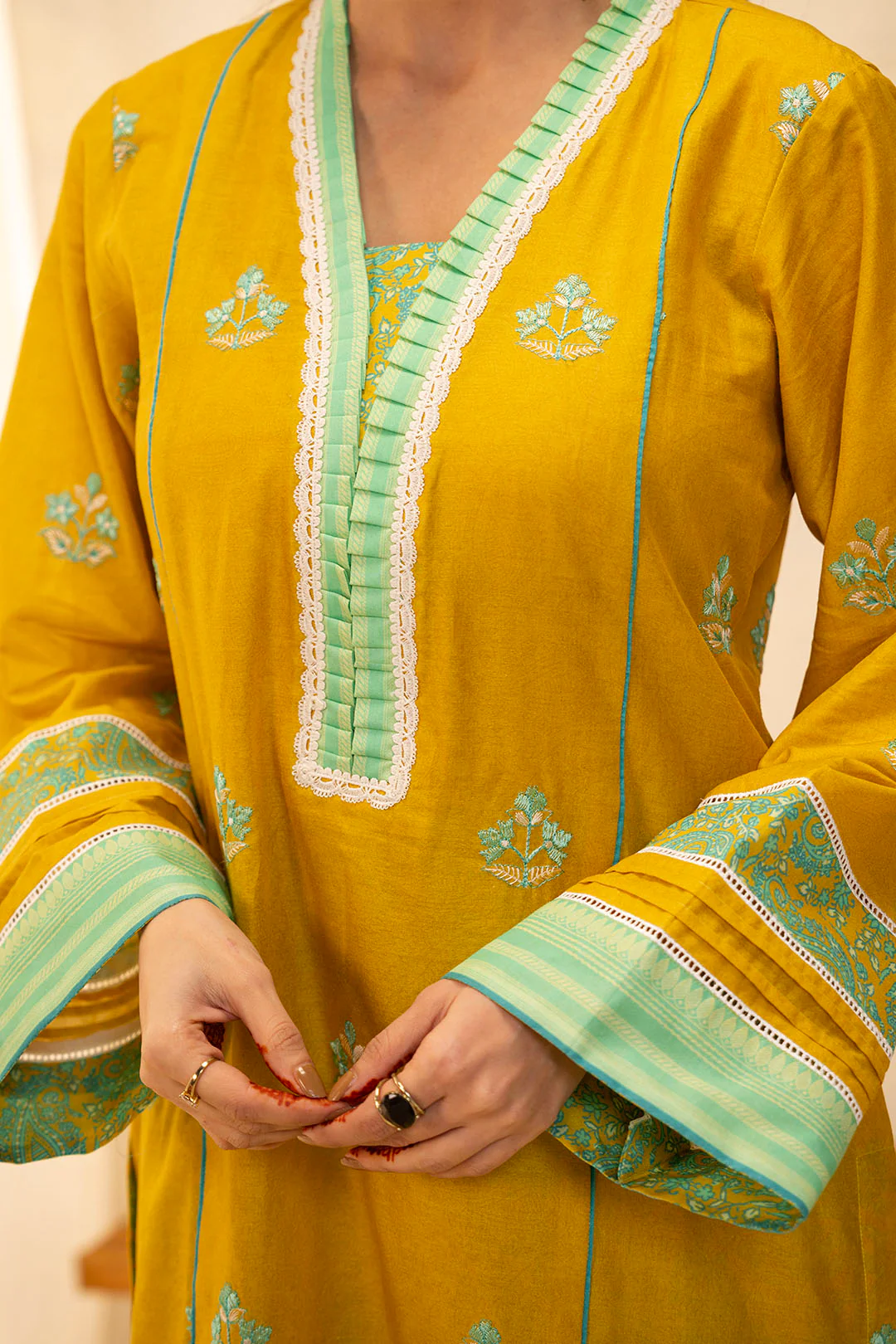 Embroidered Shirt Shalwar - 0020 - Image 3
