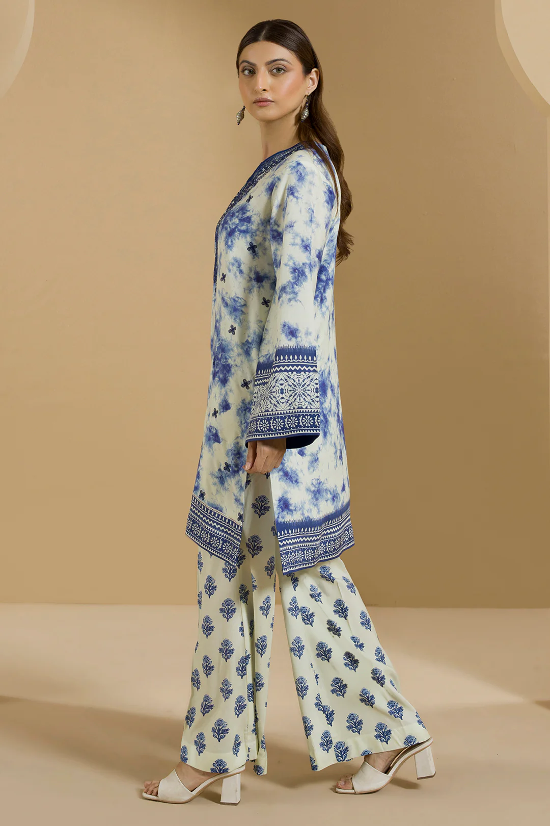 Embroidered Shirt Shalwar - 0091 - Image 5