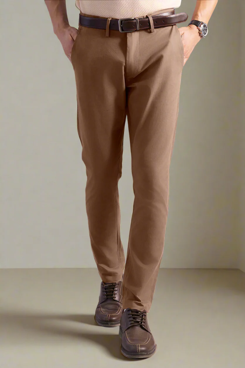 Signature Chino - C002