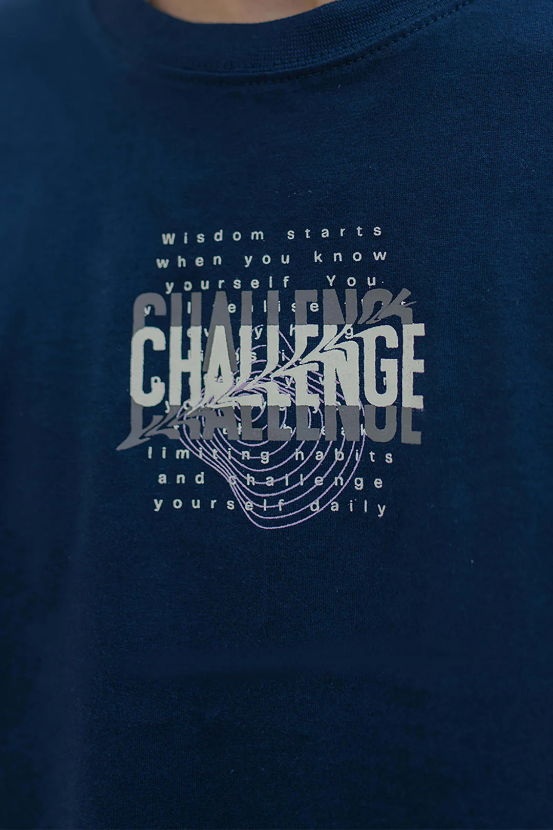 Graphic T-shirt - 0006 - Image 3