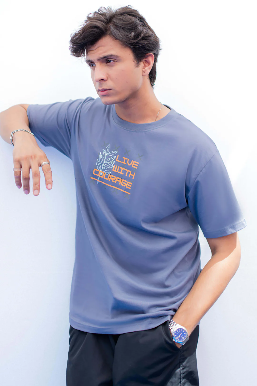 Graphic T-shirt - 0023 - Image 3