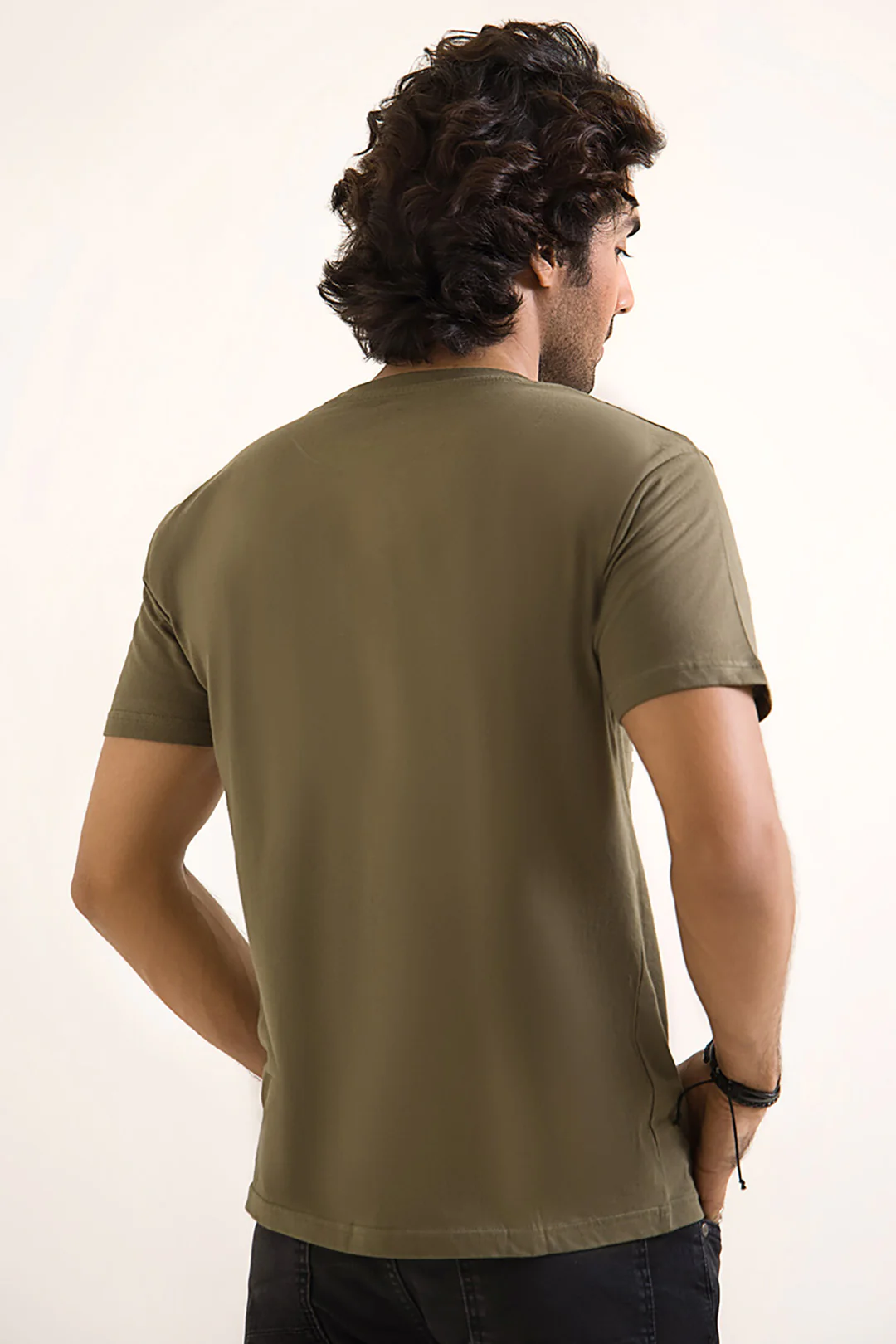 Graphic T-shirt - 0034 - Image 4