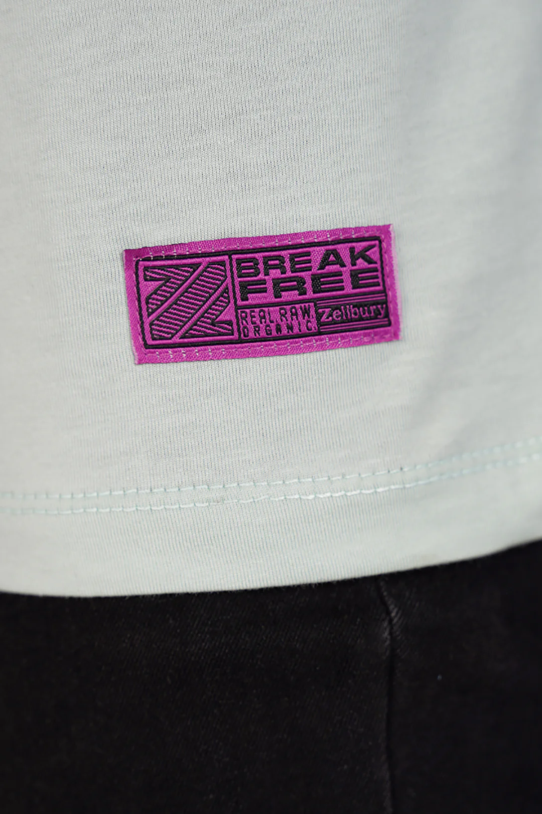 Graphic T-shirt - 2013 - Image 4