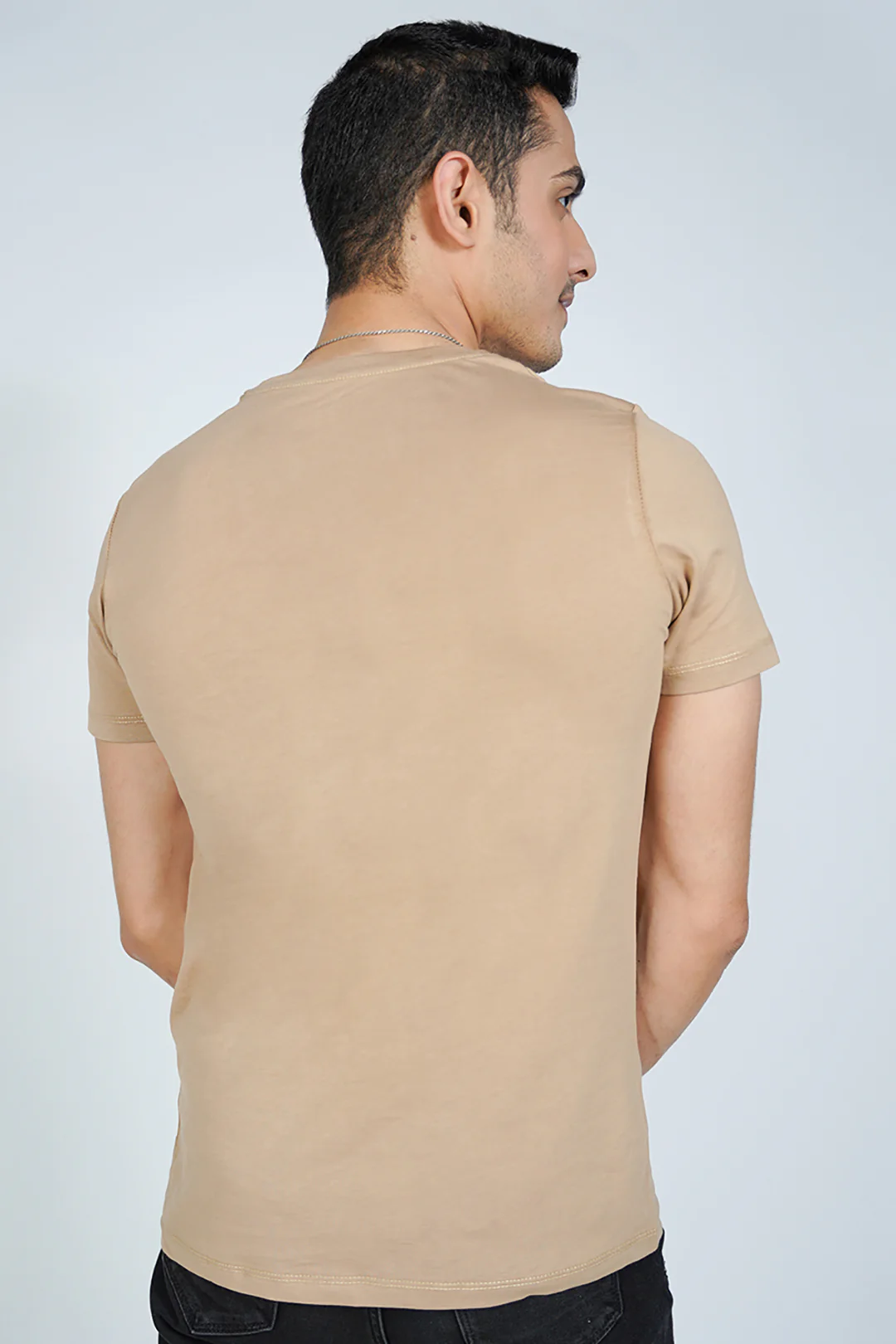 Graphic T-shirt - 2016 - Image 5