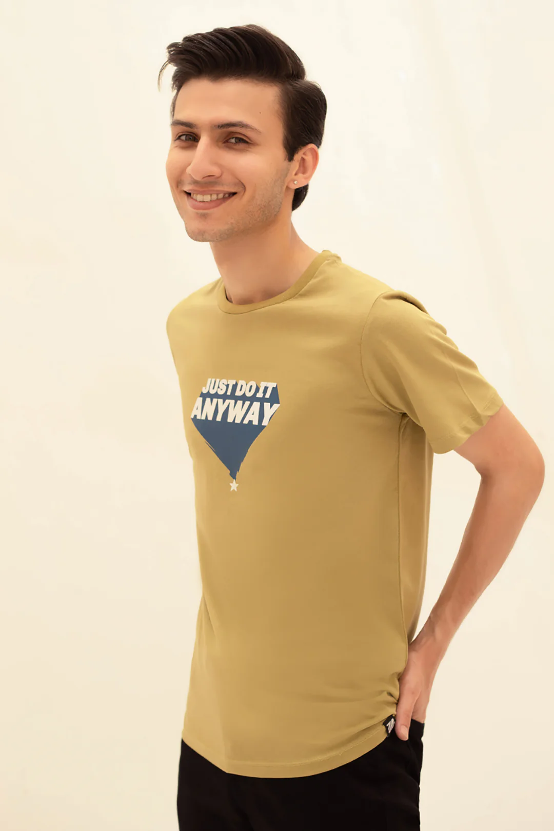 Graphic T-shirt - 2021 - Image 2