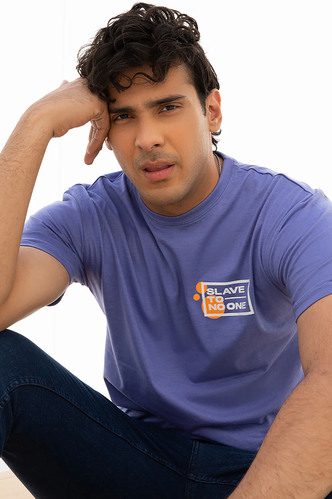 Graphic T-shirt - 3018 - Image 2