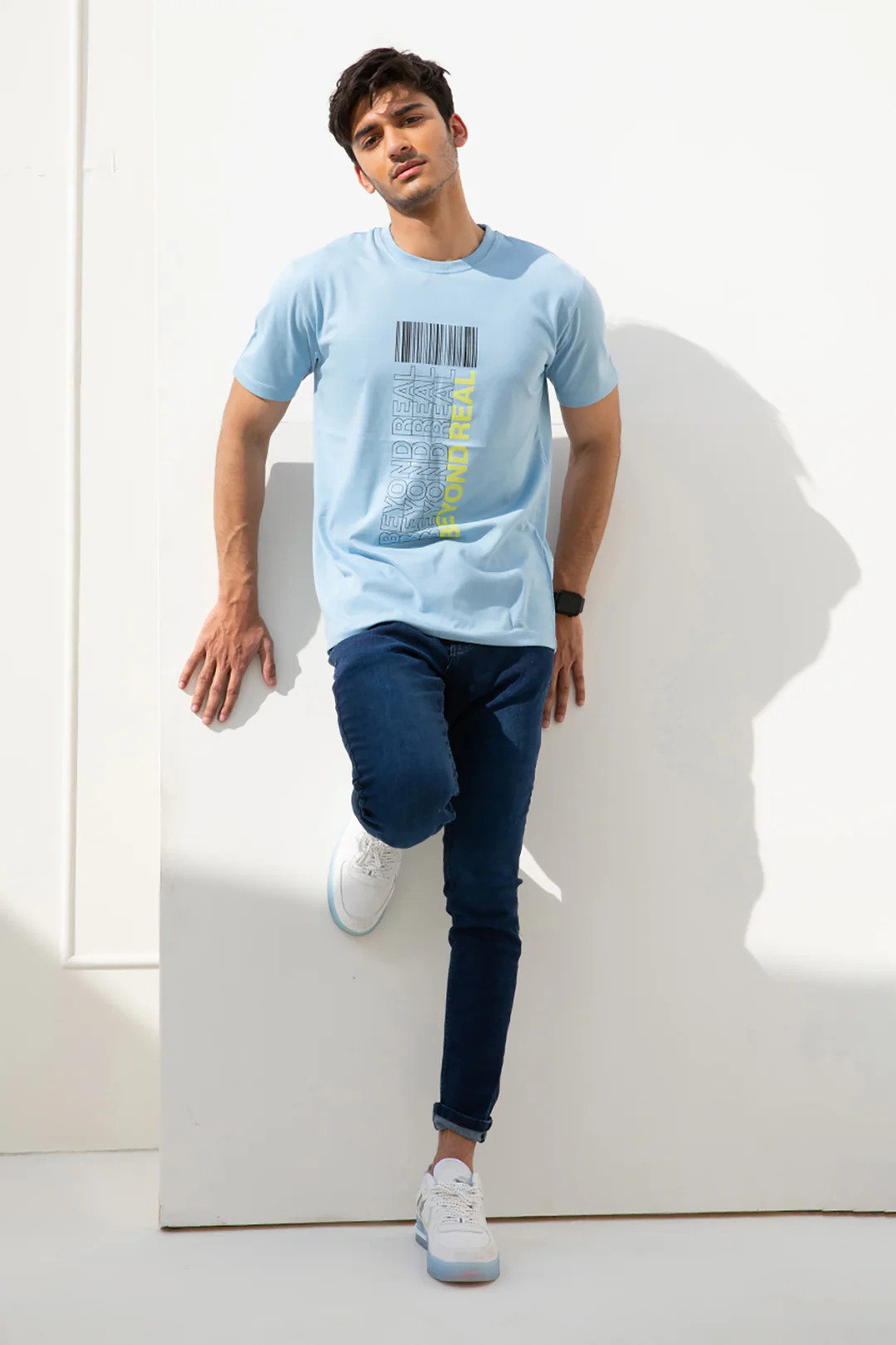 Graphic T-shirt - 3026 - Image 3