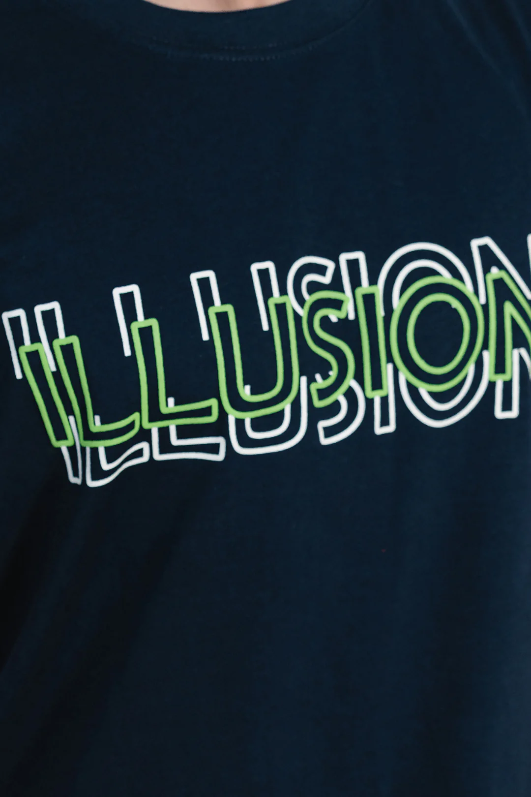Graphic T-shirt - 3032 - Image 3