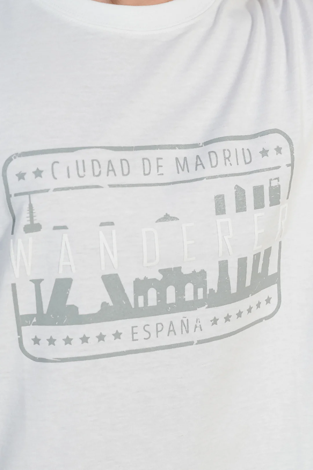 Graphic T-shirt - 3053 - Image 3