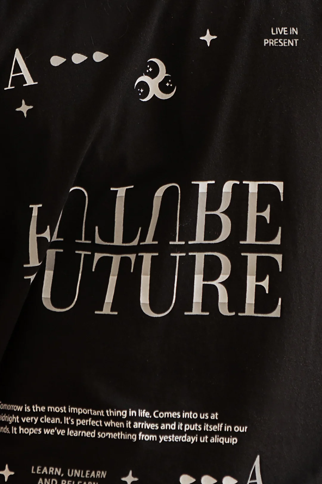 Graphic T-Shirt - R007 - Image 2