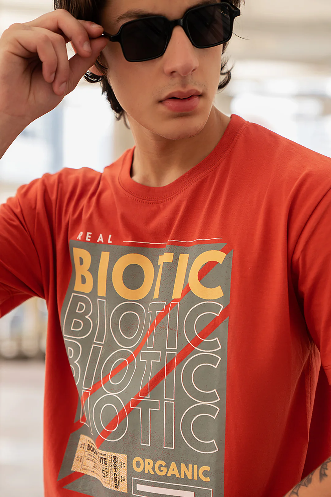 Graphic T-Shirt - R034 - Image 2