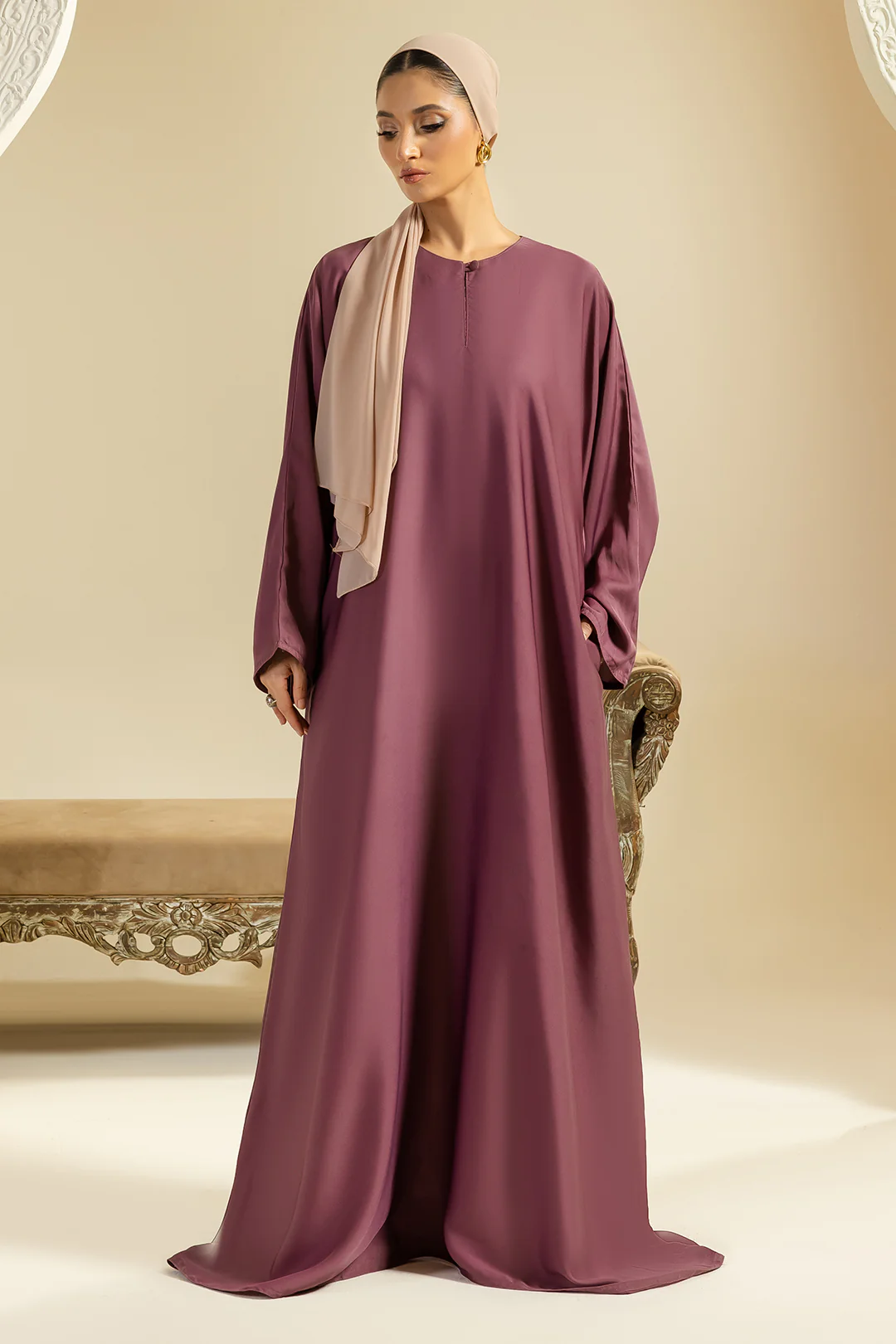 Single Button Plain Abaya with Pocket - 5012 - Image 4